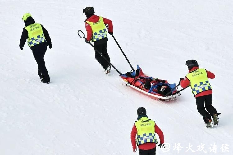 米兰冬奥|“U池之王”平野步梦带伤闯进决赛,单板世界只有伤痕累累的孤勇者 米兰冬奥|“U池之王”平野步梦带伤闯进决赛,单板世界只有伤痕累累的孤勇者